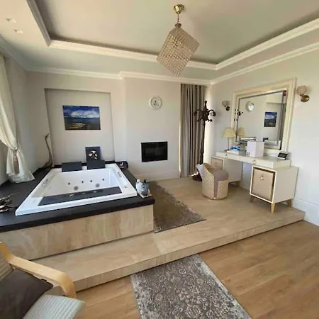 Villa View *